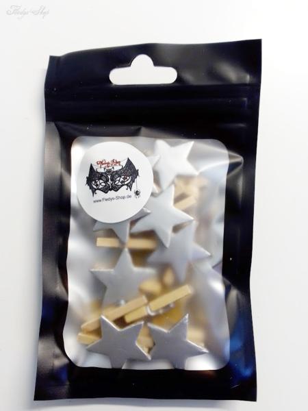 12 Holzklammern mit silbernem Stern